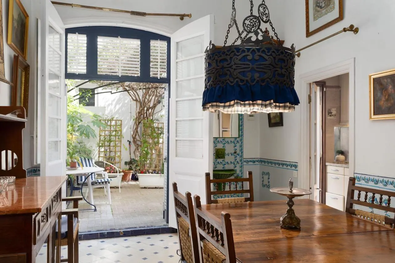 Hauzify I Casa Colonial Villa Sant Pol De Mar