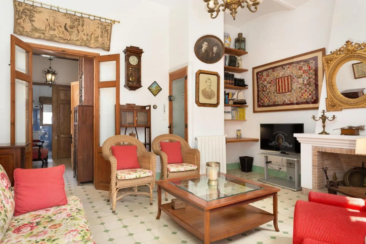 Vakantiehuis Hauzify I Casa Colonial Villa Sant Pol De Mar